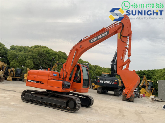 Factory Direct Sale Dx140 Wheel Excavator Used Digger