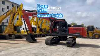 Excavadora Doosan DX225 usada a la venta